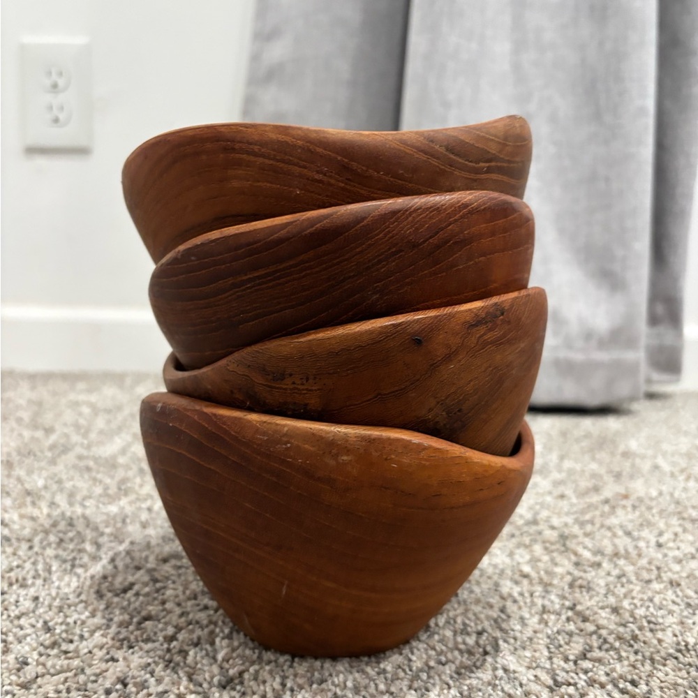 Vintage Genuine Goodwood Teak Bowls set of 4